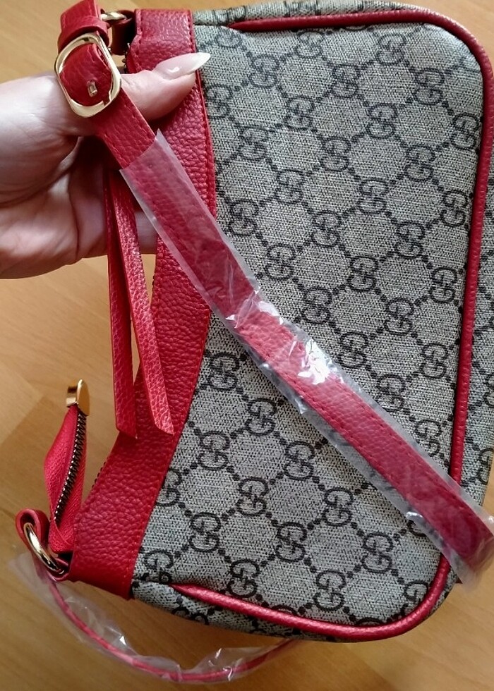 Kol çantası Gucci - Görsel 4