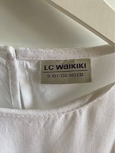 11-12 Yaş Beden Lc Waikiki Çocuk Beyaz Bluz