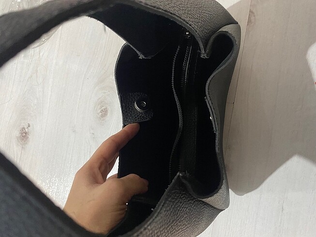 Beden Mango Model Siyah Çanta