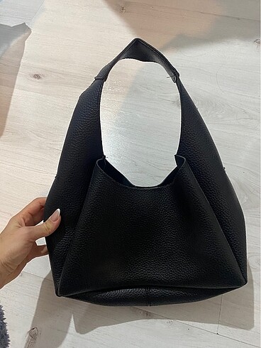 Diğer Mango Model Siyah Çanta