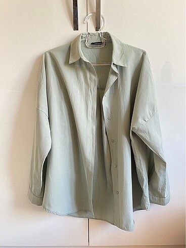 Trendyol & Milla Yeşil Oversize Kadın Gömlek