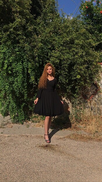 Kısa abiye-elbise