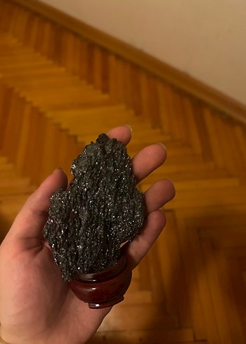 Doğal Siyah Turmalin (Şörl) Taşı Standlı