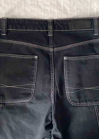 Bershka Siyah Düz Kesim Kadın Jean - Görsel 4