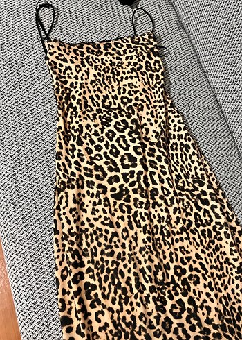 Bershka Leopar Desenli Uzun Strappy Elbise - Görsel 2