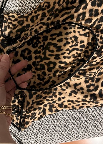 Bershka Leopar Desenli Uzun Strappy Elbise - Görsel 4