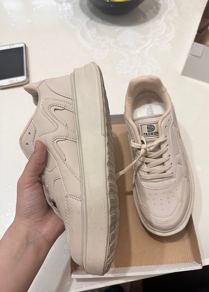 Spor ayakkabı - Görsel 3