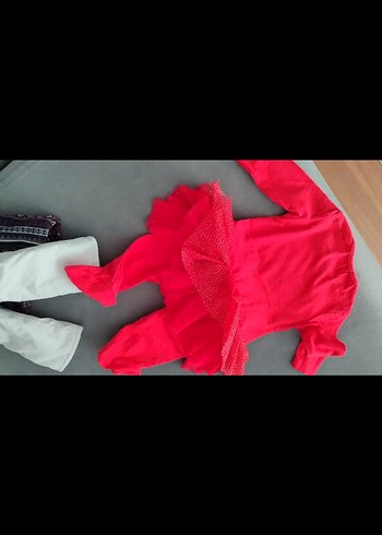 Kız Bebek Kırmızı Fırfırlı Uzun Kollu Body - Görsel 4