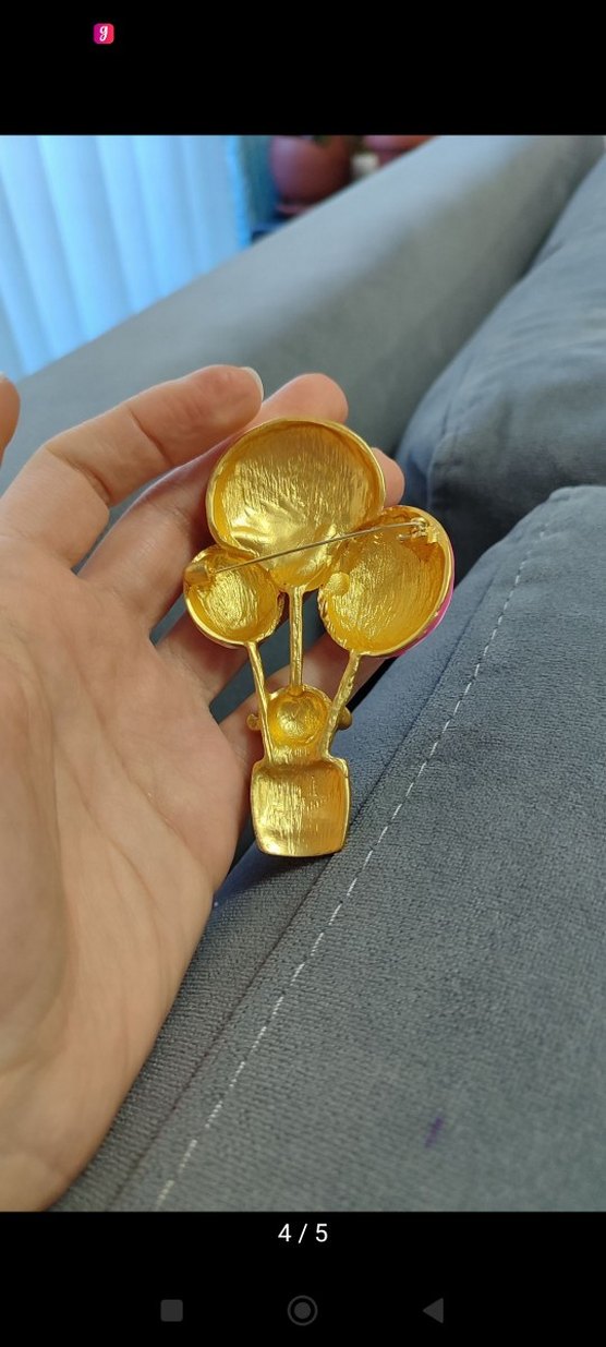 Renkli Balonlu Kadın Broş - Görsel 3