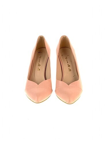 39 Beden PreLoved Stiletto %70 İndirimli.