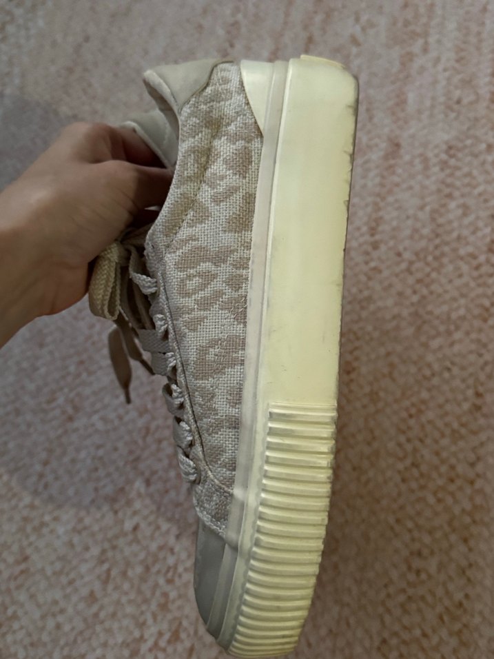 Bej Yılan Desenli Bağcıklı Kadın Spor Ayakkabı - Görsel 3