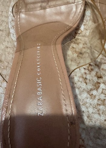 Şeffaf Bantlı Bej Topuklu Kadın Terlik - Görsel 3