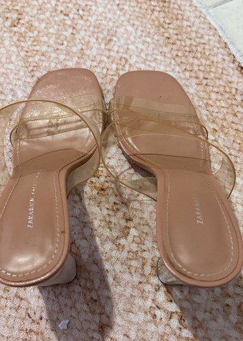 Şeffaf Bantlı Bej Topuklu Kadın Terlik - Görsel 2