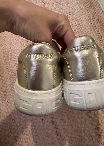 Altın Renkli Kadın Dolgu Topuklu Spor Ayakkabı - Görsel 2