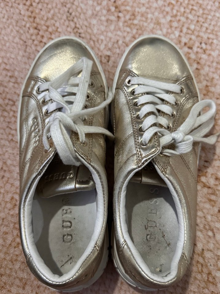 Altın Renkli Kadın Dolgu Topuklu Spor Ayakkabı - Görsel 4