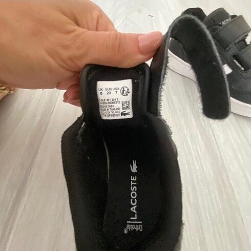 23 Beden Lacoste spor ayakkabı