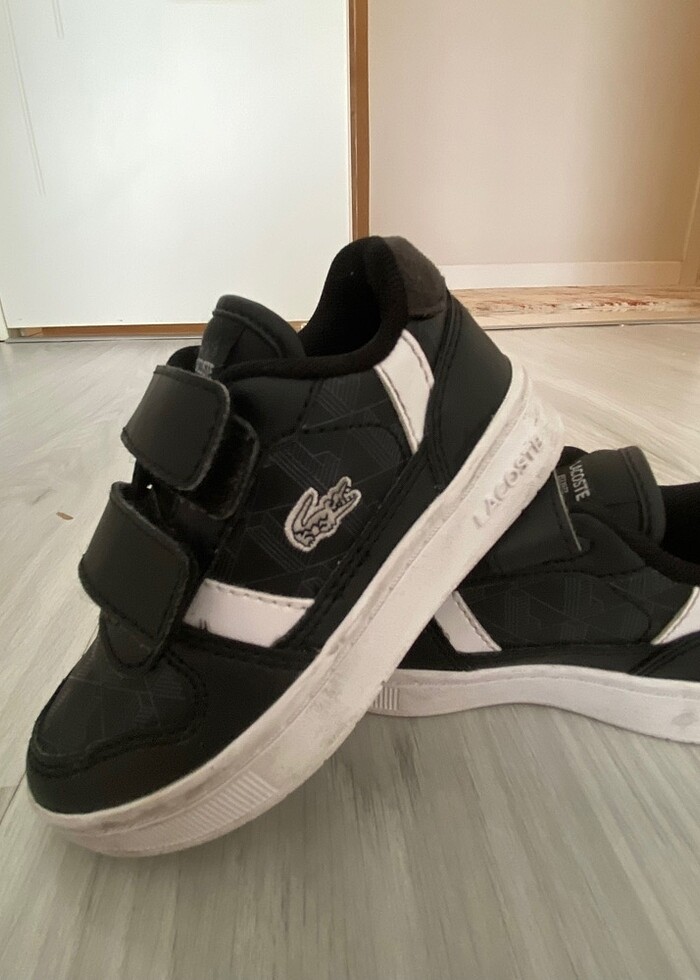 Lacoste spor ayakkabı - Görsel 2