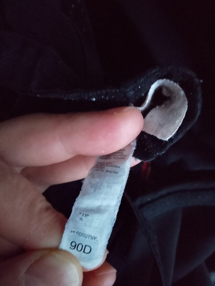 Minimalist Erkek Parfümü Bej Şişede - Görsel 3