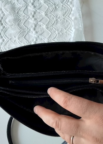 Siyah Deri Fermuarlı Kadın Çanta - Görsel 2