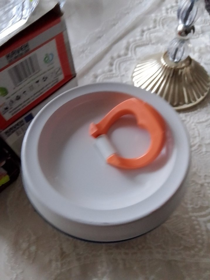 Beyaz Gri Kapaklı Saklama Kabı - Görsel 2