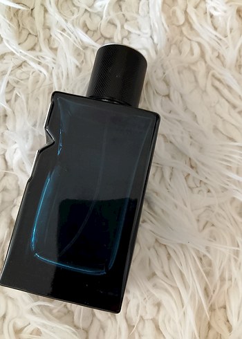 Yves Saint Laurent Yves Saint Laurent Siyah boş şişe