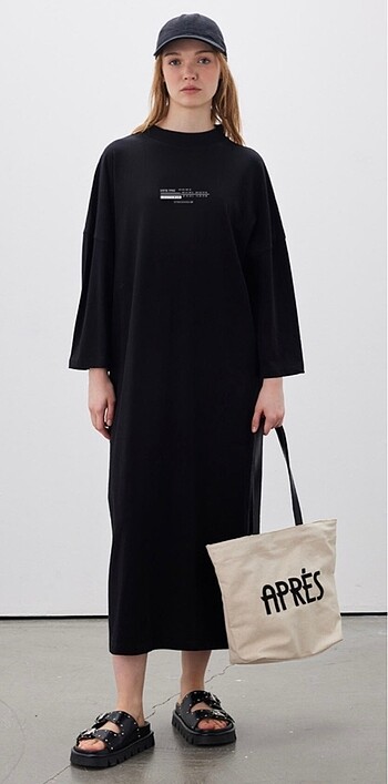 Diğer MANUKA OVERSIZE UZUN RAHAT ELBİSE SELECTED SİYAH