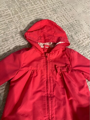 LC Waikiki 6-9 ay yağmurluk
