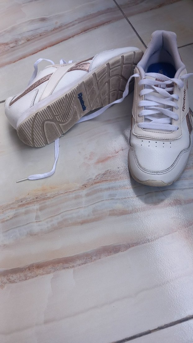 orjinal reebok deri Beyaz Bağcıklı Kadın Spor Ayakkabı - Görsel 2