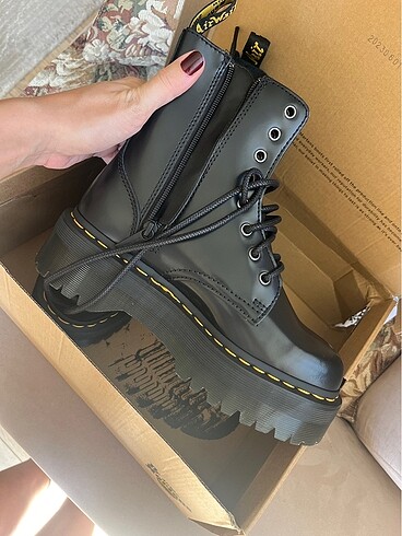 Dr. Martens Martens