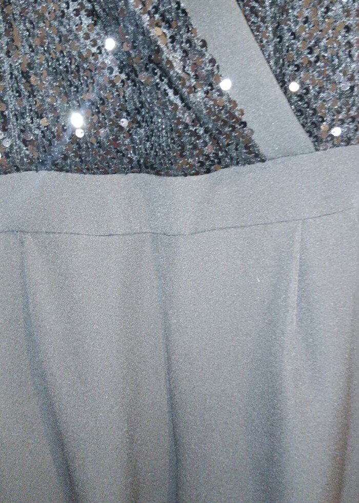 Şık siyah tulum - Görsel 4