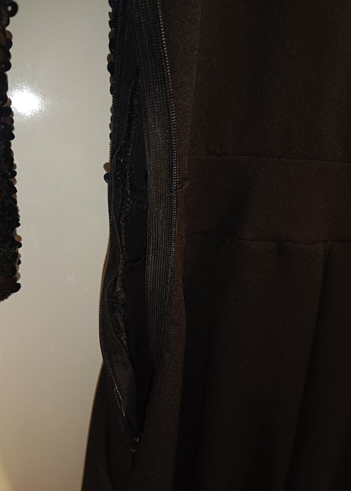 Şık siyah tulum - Görsel 5