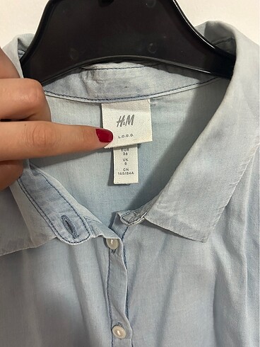 36 Beden mavi Renk H&m kisa kollu gomlek