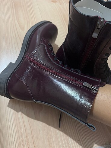 37 Beden bordo Renk Hakiki Deri Kadın Bağcıklı Bordo Rugan Bot