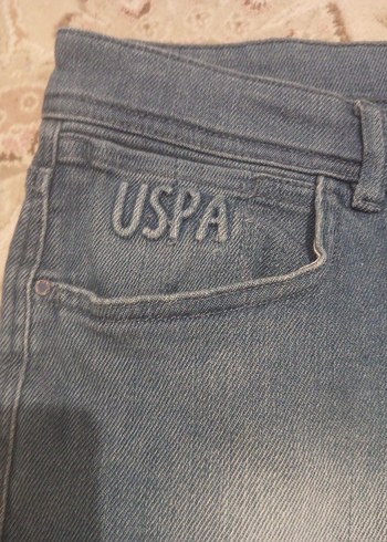 Kadın Gri Bol Kesim Mini Kot Şort - Görsel 3