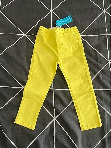 LC Waikiki Sarı pantolon