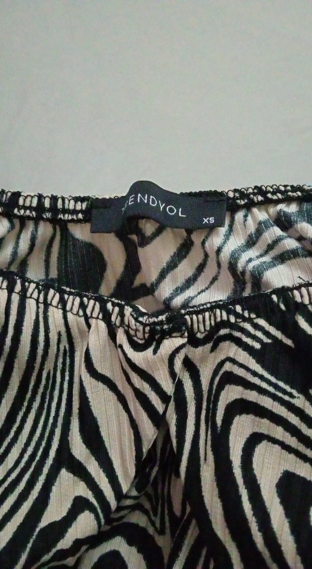 Zebra Desenli Fırfırlı Mini crop - Görsel 2