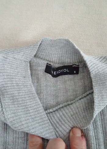 Gri İnce Örgü Kadın Kazak - Görsel 2