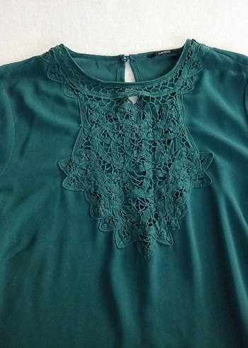 Düğmeli Koyu Yeşil Kadın Bluz - Görsel 4