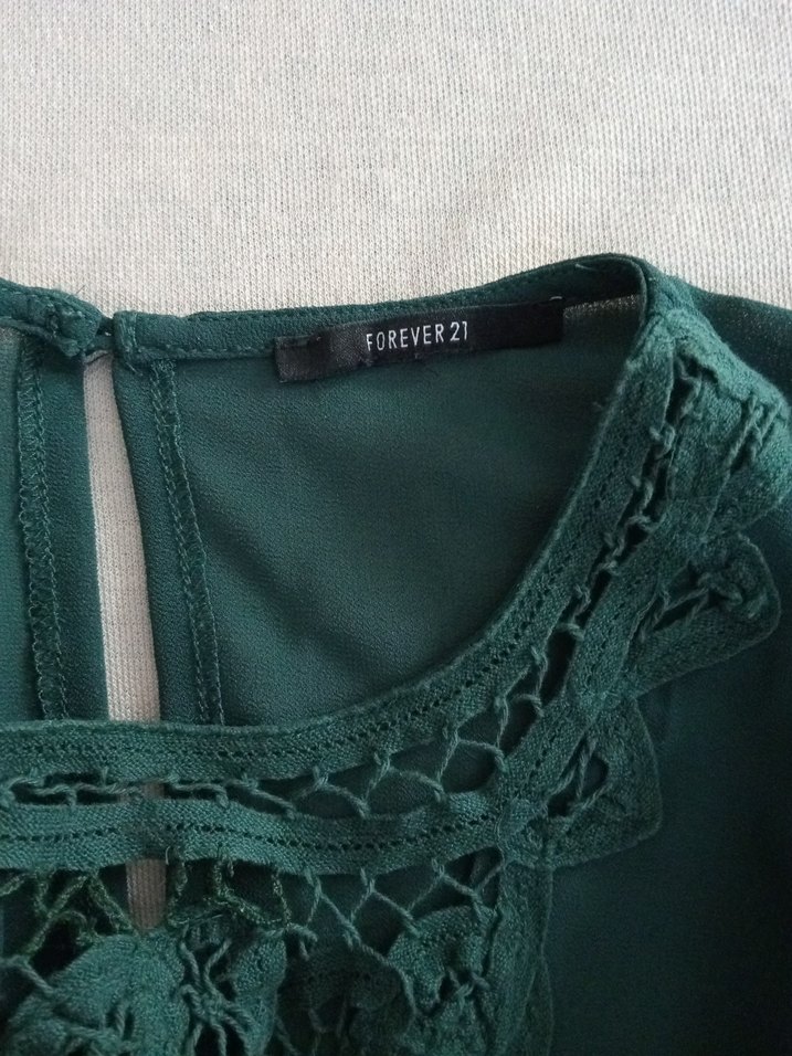 Düğmeli Koyu Yeşil Kadın Bluz - Görsel 2