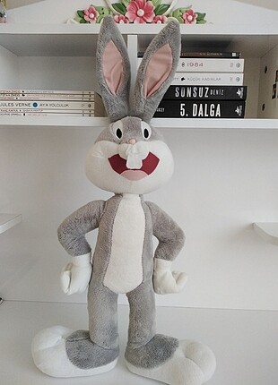BUGS BUNNY