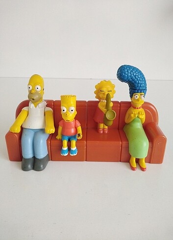 SİMPSON AİLESİ