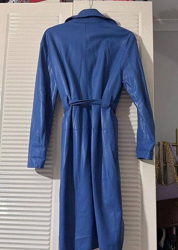Mavi Deri Kemerli Uzun Trençkot - Görsel 3