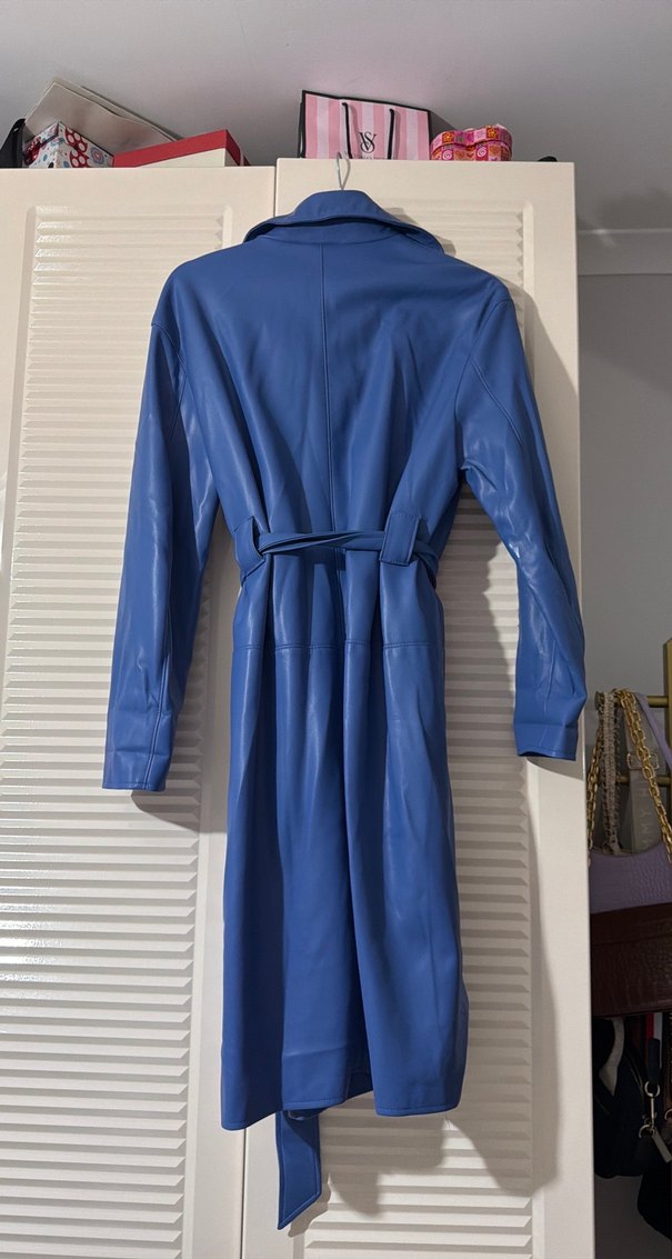 Mavi Deri Kemerli Uzun Trençkot - Görsel 3