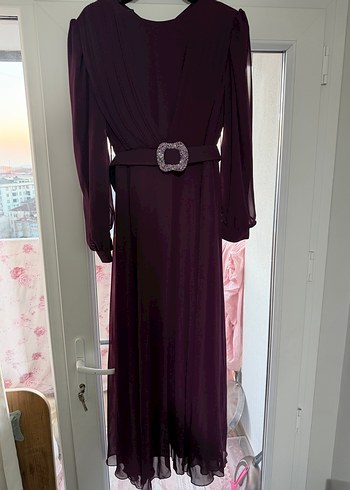 Kemer Detaylı Uzun Mor Kadın Tesettür Abiye Elbise - Görsel 5