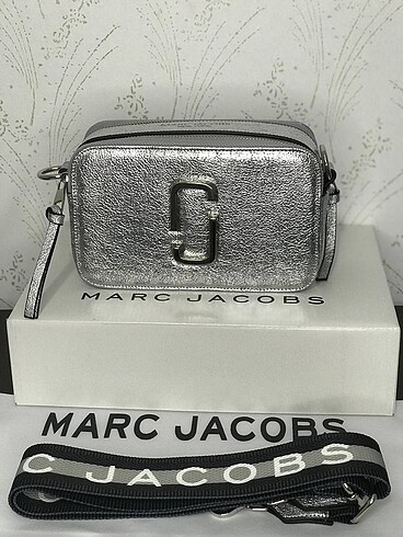 Marc jacobs metal mini boy