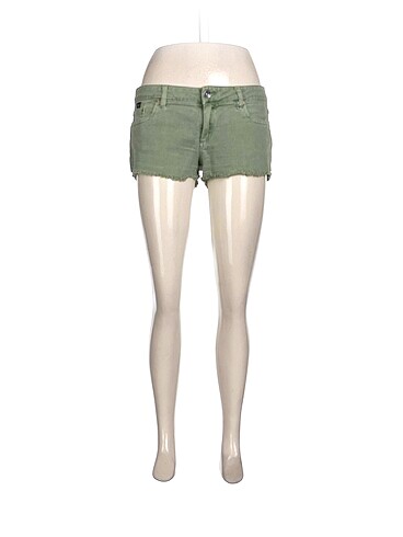 Pull and Bear Mini Şort %70 İndirimli.