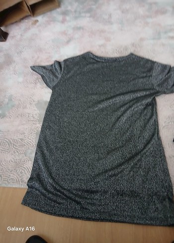 Kadın tişört uzun elbise olarakda kullanılabilir - Görsel 4