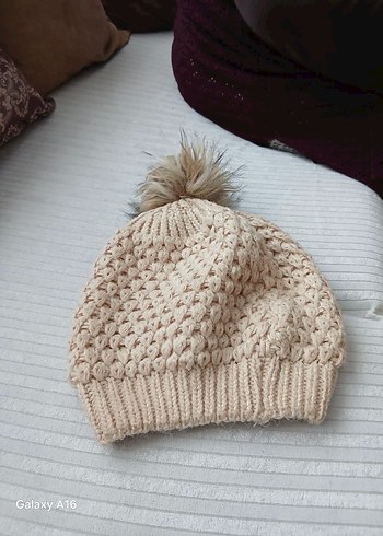 Kadın Bej Örgü Bere Ponponlu - Görsel 3