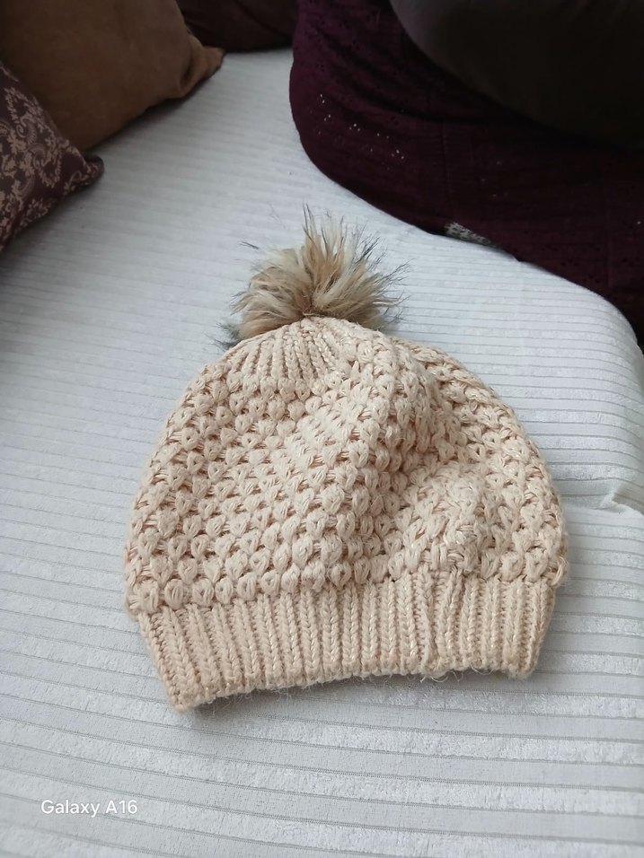 Kadın Bej Örgü Bere Ponponlu - Görsel 3