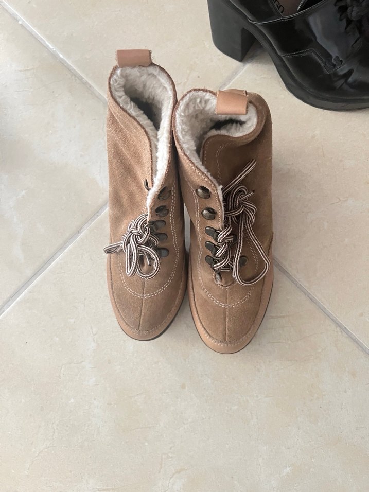 Bej Süet Kadın Topuklu Bot Kürklü - Görsel 2